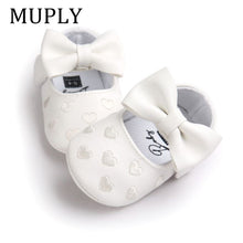 Load image into Gallery viewer, Baby PU Leather Baby Boy Girl Baby Moccasins Moccs Shoes Bow Fringe Soft Soled Non-slip Footwear Crib Shoes